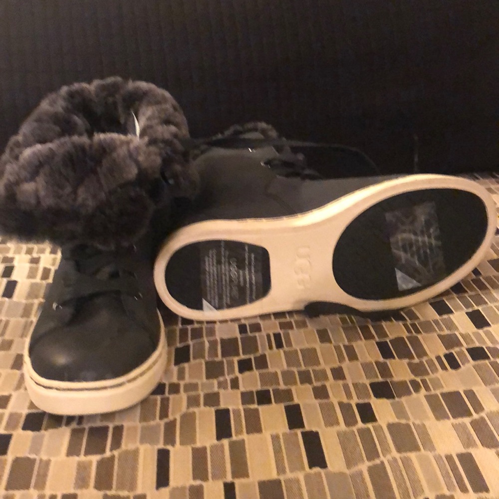 Brand New Uggs Sneakers